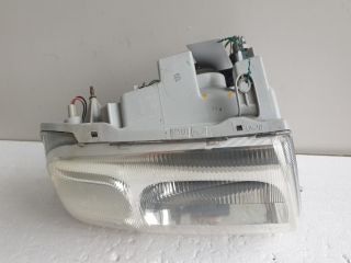 bontott SUZUKI GRAND VITARA Jobb Fényszóró