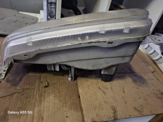 bontott SUZUKI GRAND VITARA Jobb Fényszóró