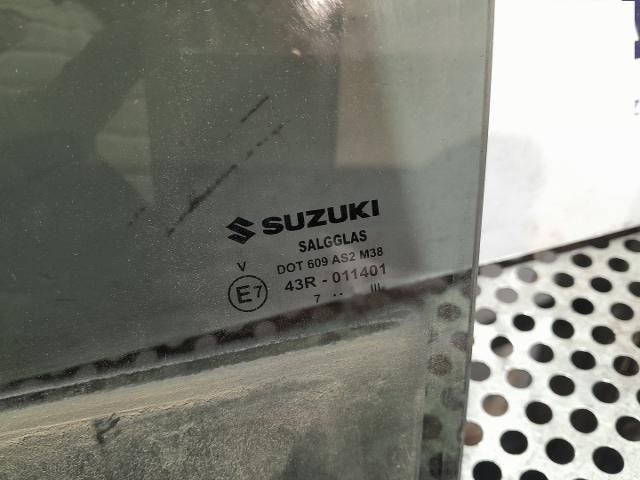 bontott SUZUKI GRAND VITARA Jobb hátsó Ablak