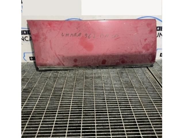 bontott SUZUKI GRAND VITARA Jobb hátsó Ajtó Díszléc