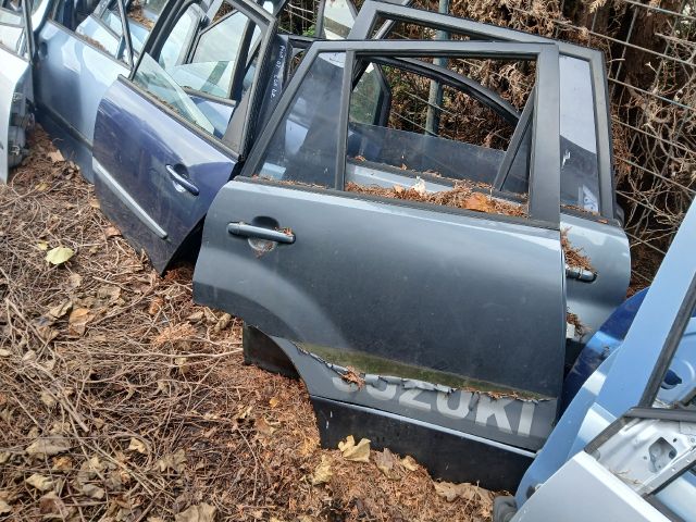 bontott SUZUKI GRAND VITARA Jobb hátsó Ajtó (Üres lemez)