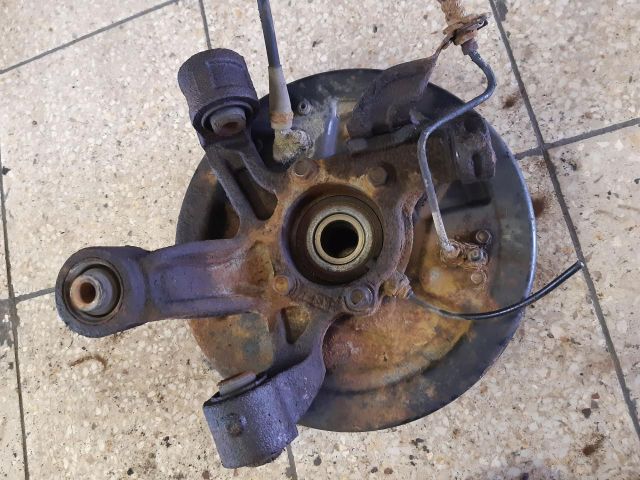 bontott SUZUKI GRAND VITARA Jobb hátsó Csonkállvány Kerékaggyal