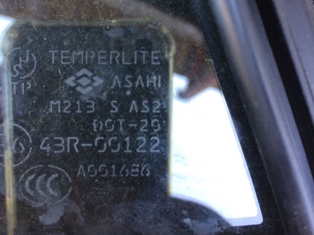 bontott SUZUKI GRAND VITARA Jobb hátsó Fixüveg (Ajtóban)