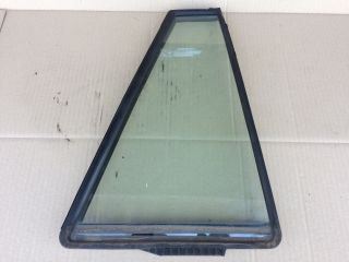 bontott SUZUKI GRAND VITARA Jobb hátsó Fixüveg (Ajtóban)