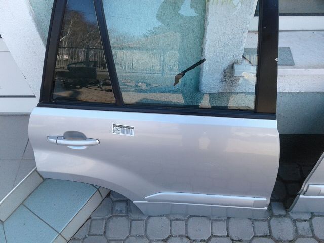 bontott SUZUKI GRAND VITARA Jobb hátsó Fixüveg (Ajtóban)