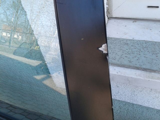 bontott SUZUKI GRAND VITARA Jobb hátsó Fixüveg (Ajtóban)