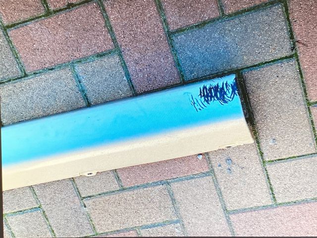 bontott SUZUKI GRAND VITARA Jobb hátsó Küszöb Díszléc