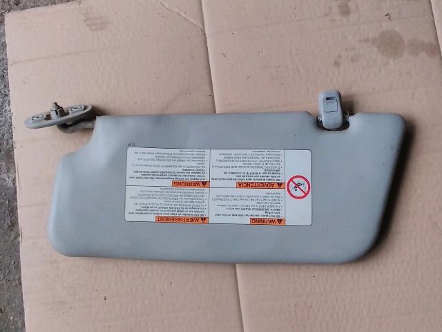 bontott SUZUKI GRAND VITARA Jobb Napellenző