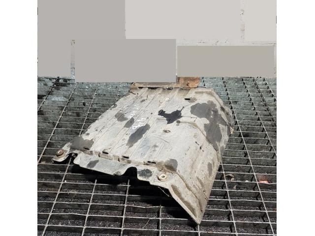 bontott SUZUKI GRAND VITARA Kartervédő