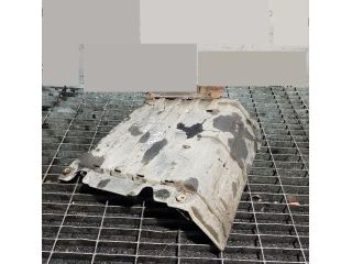 bontott SUZUKI GRAND VITARA Kartervédő