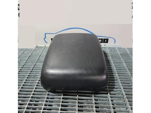 bontott SUZUKI GRAND VITARA Könyöklő