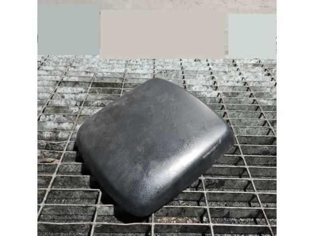 bontott SUZUKI GRAND VITARA Könyöklő