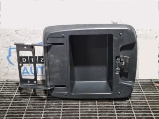 bontott SUZUKI GRAND VITARA Könyöklő