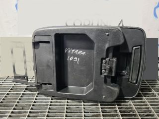 bontott SUZUKI GRAND VITARA Könyöklő