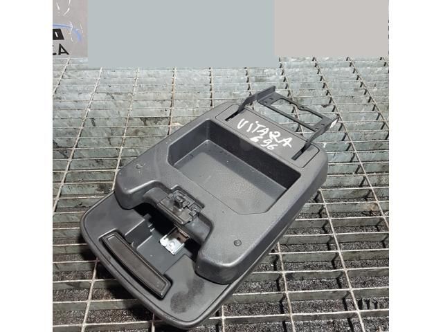 bontott SUZUKI GRAND VITARA Könyöklő