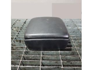 bontott SUZUKI GRAND VITARA Könyöklő