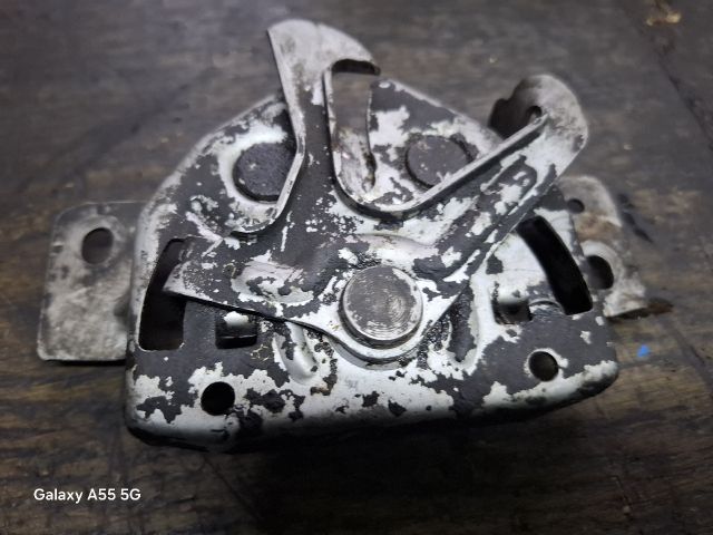 bontott SUZUKI GRAND VITARA Motorháztető Zárszerkezet