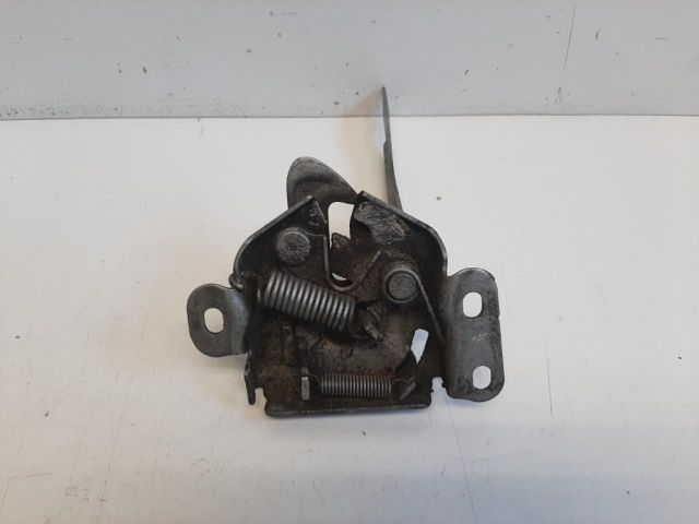 bontott SUZUKI GRAND VITARA Motorháztető Zárszerkezet