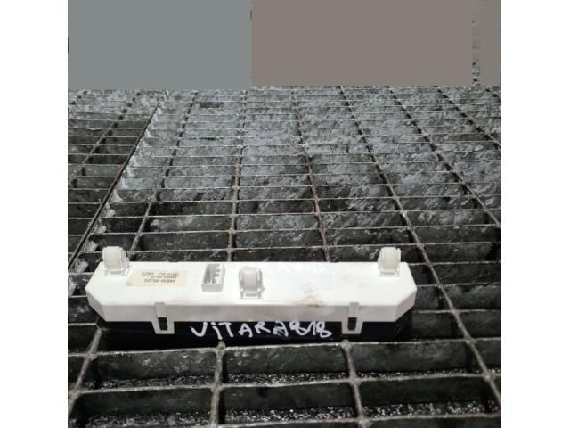 bontott SUZUKI GRAND VITARA Multifunkciós Kijelző