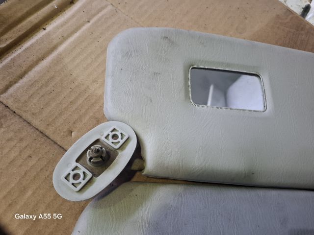 bontott SUZUKI GRAND VITARA Napellenző Pár