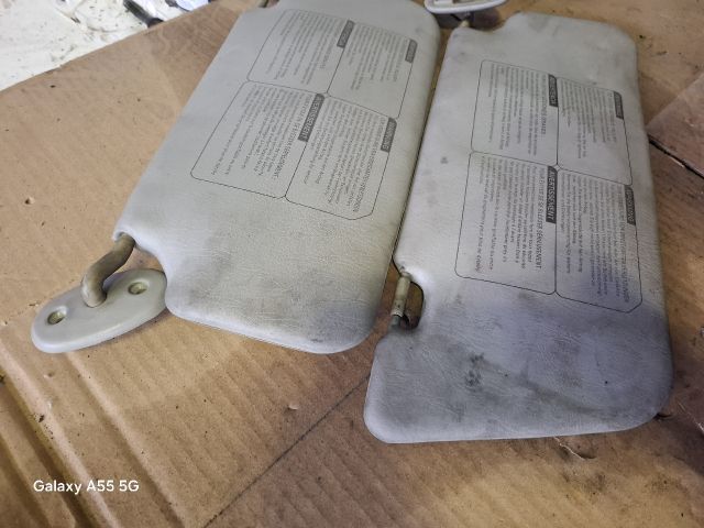 bontott SUZUKI GRAND VITARA Napellenző Pár