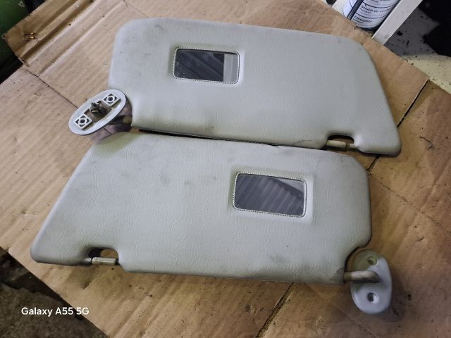 bontott SUZUKI GRAND VITARA Napellenző Pár