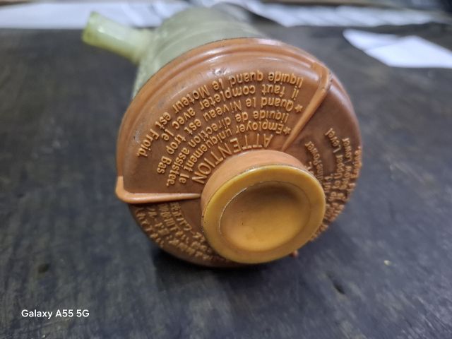 bontott SUZUKI GRAND VITARA Szervóolaj Tartály