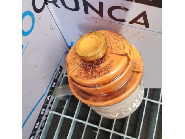 bontott SUZUKI GRAND VITARA Szervóolaj Tartály