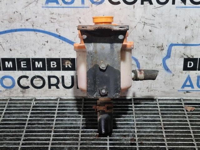 bontott SUZUKI GRAND VITARA Szervóolaj Tartály