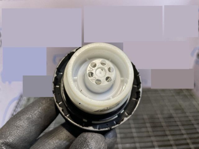 bontott SUZUKI GRAND VITARA Tankajtó