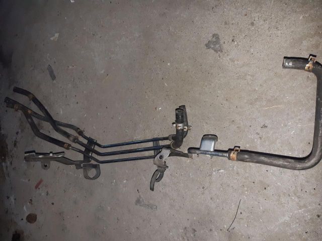 bontott SUZUKI GRAND VITARA Tankbetöltő Cső (Fém)