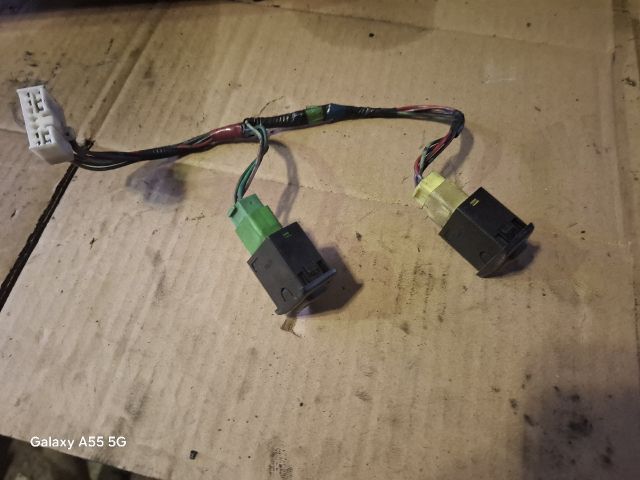 bontott SUZUKI GRAND VITARA Ülésfűtés Kapcsoló Pár