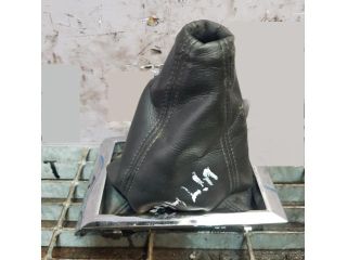 bontott SUZUKI GRAND VITARA Váltószoknya