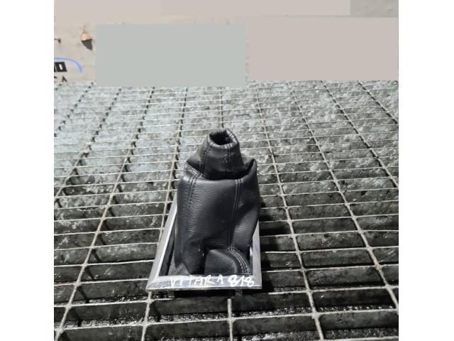 bontott SUZUKI GRAND VITARA Váltószoknya