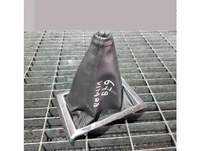 bontott SUZUKI GRAND VITARA Váltószoknya