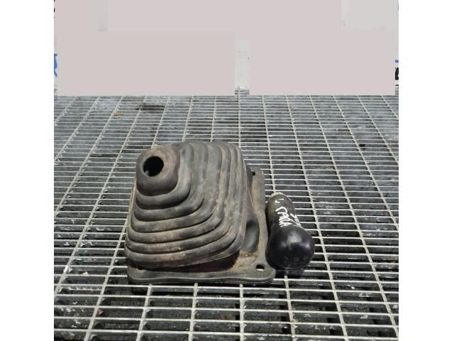 bontott SUZUKI GRAND VITARA Váltószoknya