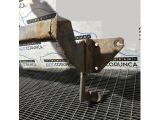 bontott SUZUKI GRAND VITARA Vonóhorog