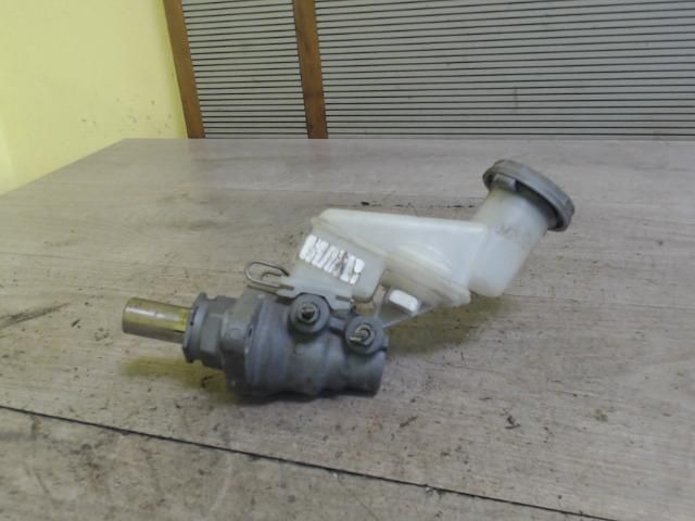 bontott SUZUKI IGNIS I Főfékhenger