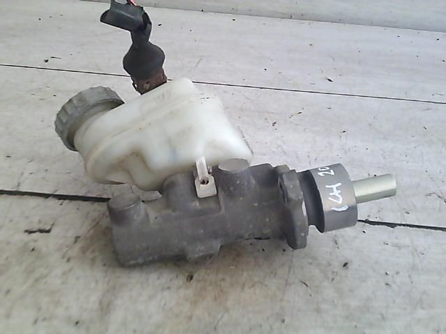 bontott SUZUKI IGNIS I Főfékhenger