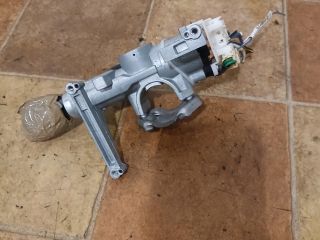 bontott SUZUKI IGNIS I Gyújtáskapcsoló