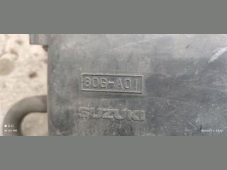 bontott SUZUKI IGNIS I Légszűrő Ház