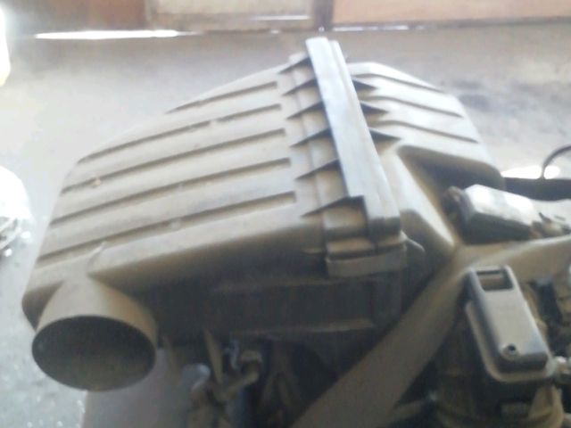 bontott SUZUKI IGNIS I Légszűrő Ház