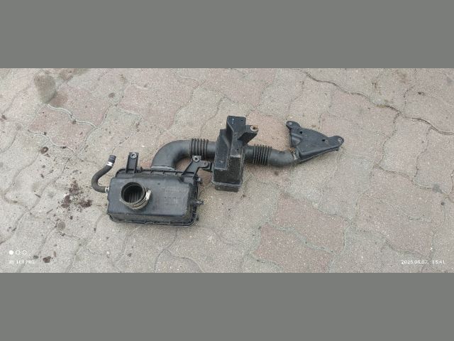 bontott SUZUKI IGNIS I Légszűrő Ház