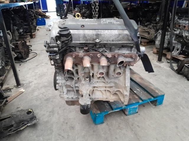 bontott SUZUKI IGNIS I Motor (Fűzött blokk hengerfejjel)