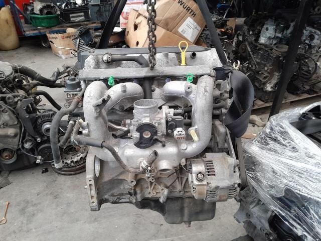 bontott SUZUKI IGNIS I Motor (Fűzött blokk hengerfejjel)