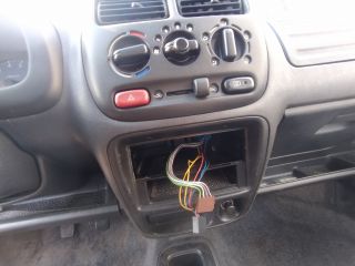 bontott SUZUKI IGNIS I Bal első Ajtóhatároló