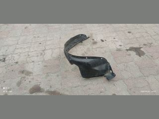 bontott SUZUKI IGNIS I Bal első Dobbetét (Kerékjárati, Műanyag)