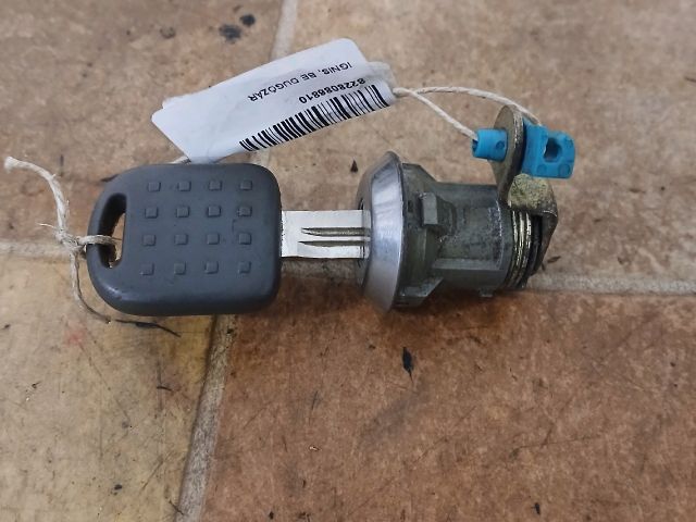 bontott SUZUKI IGNIS I Bal első Zárbetét