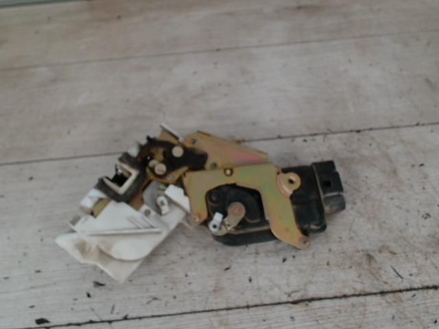 bontott SUZUKI IGNIS I Bal hátsó Ajtózár