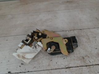 bontott SUZUKI IGNIS I Bal hátsó Ajtózár